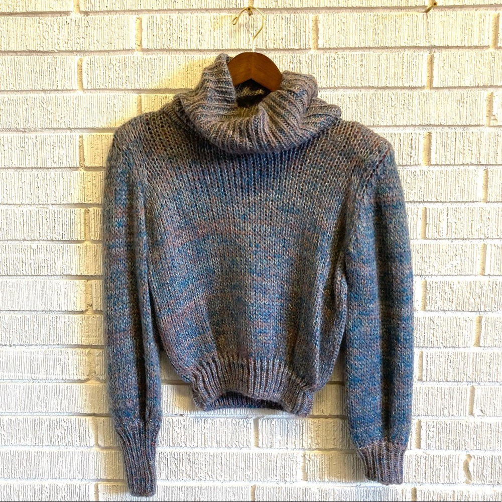 VINTAGE LIZ CLAIBORNE CROPPED TURTLENECK SWEATER